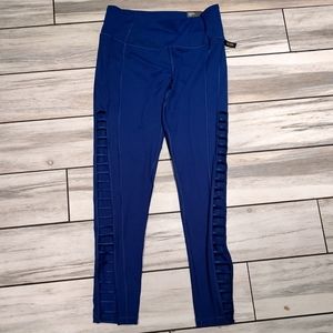NWT Victoria Sport cutout side leggings
